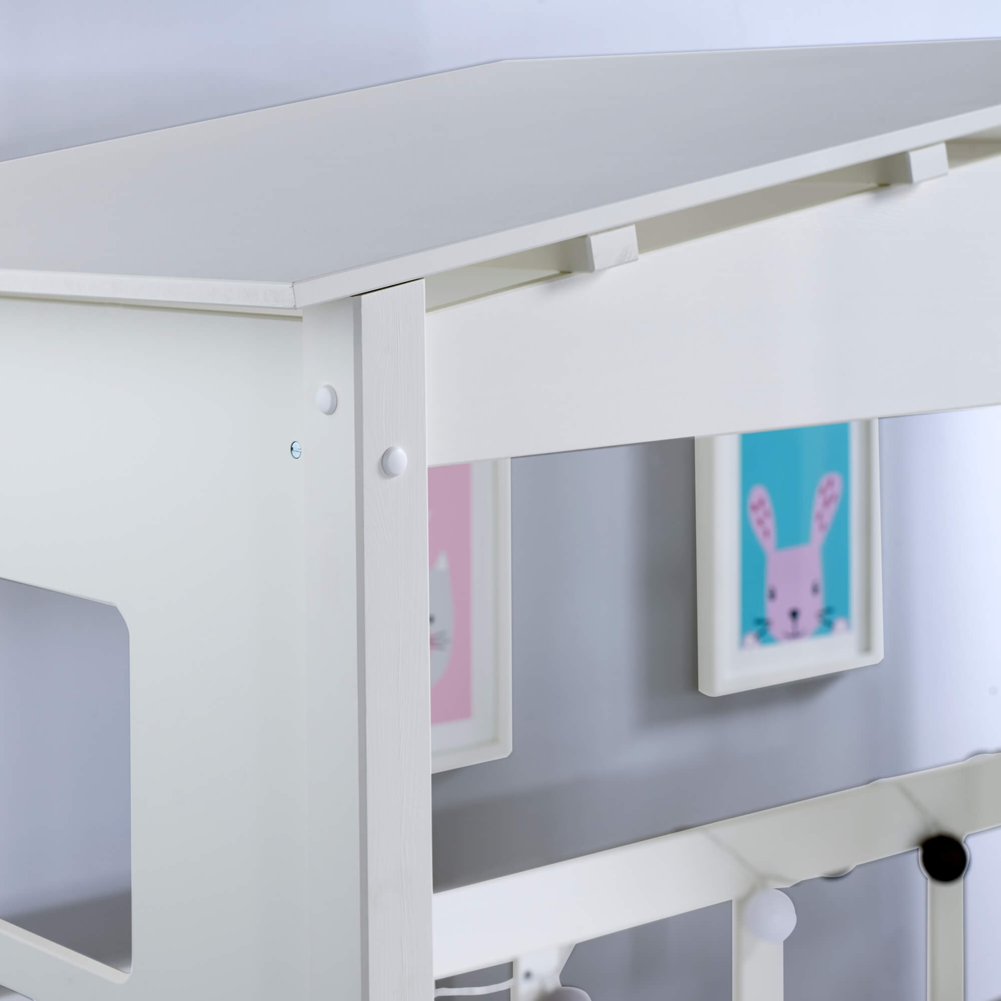 Mento White Wooden Treehouse Bed - Image 4