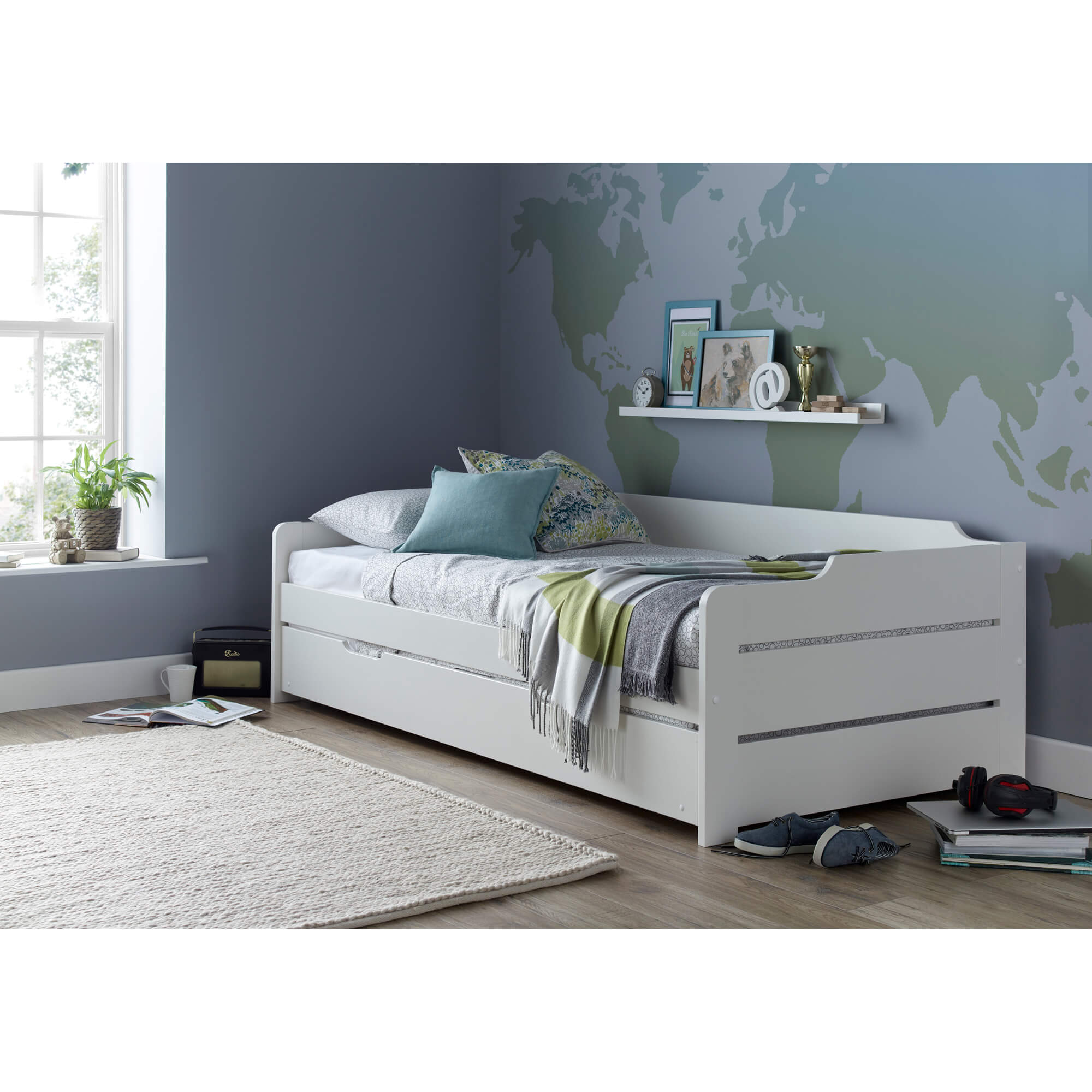 Copella White Guest Bed With Trundle - Image 2