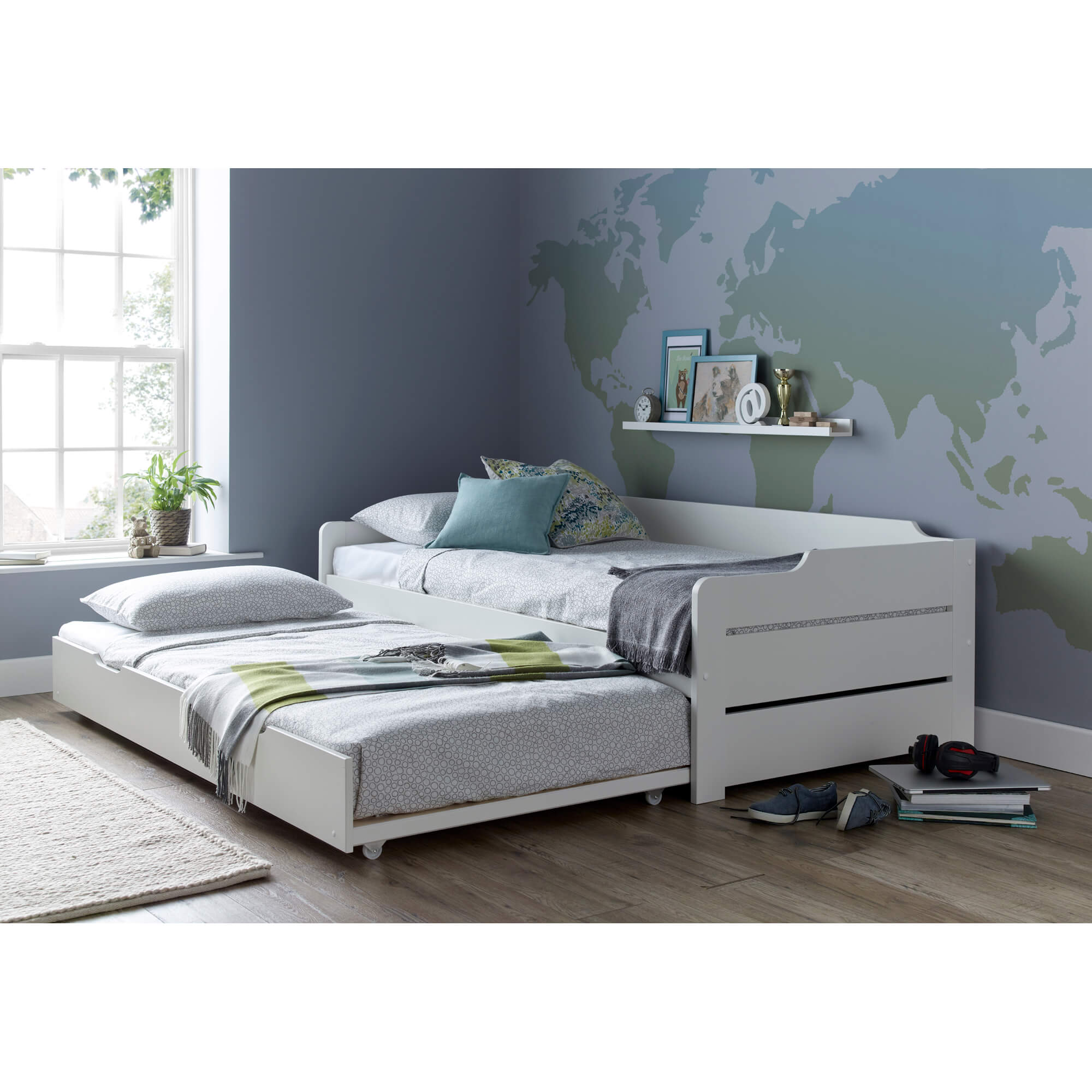 Copella White Guest Bed With Trundle - Image 3