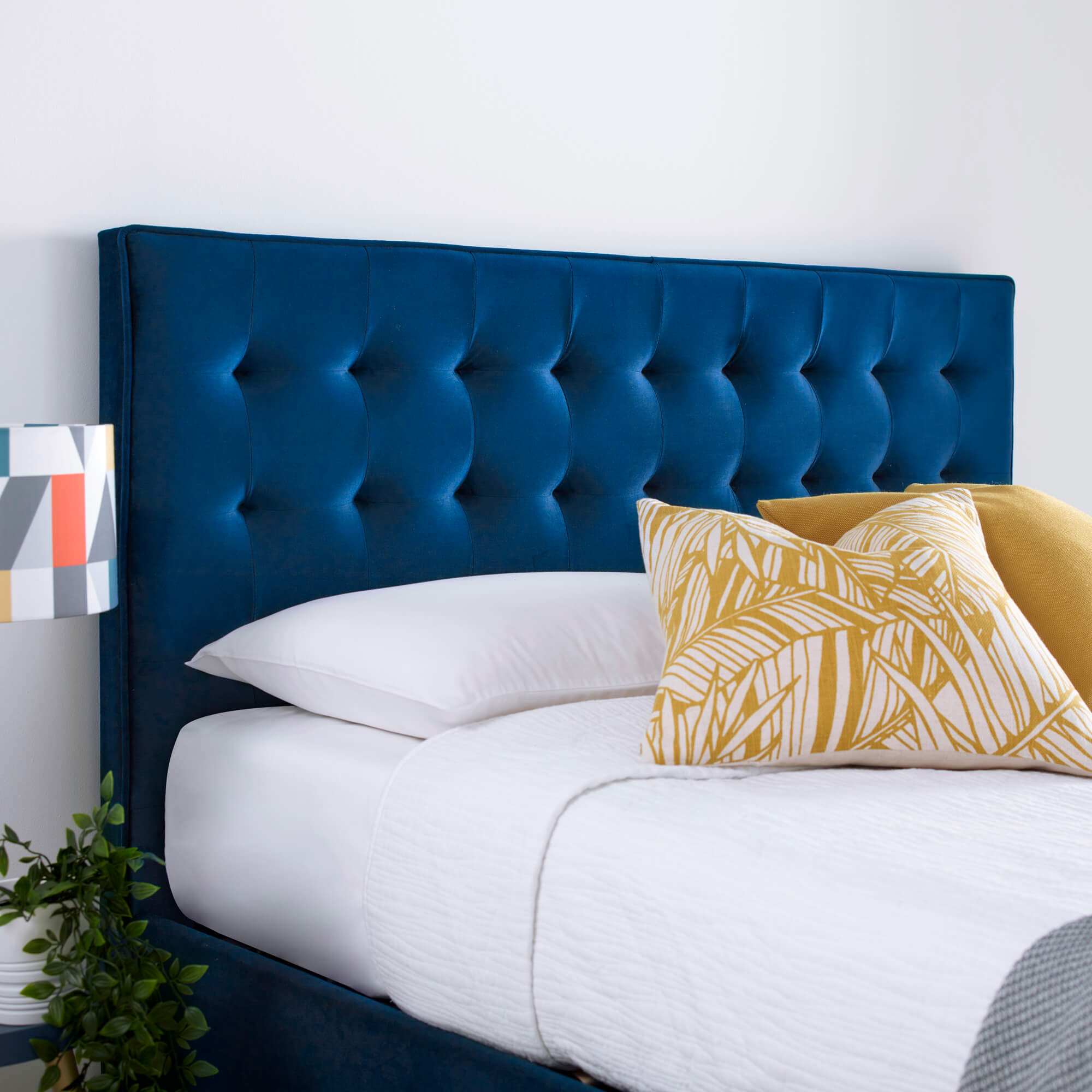 Kingham Velvet Ottoman Bed - Image 3
