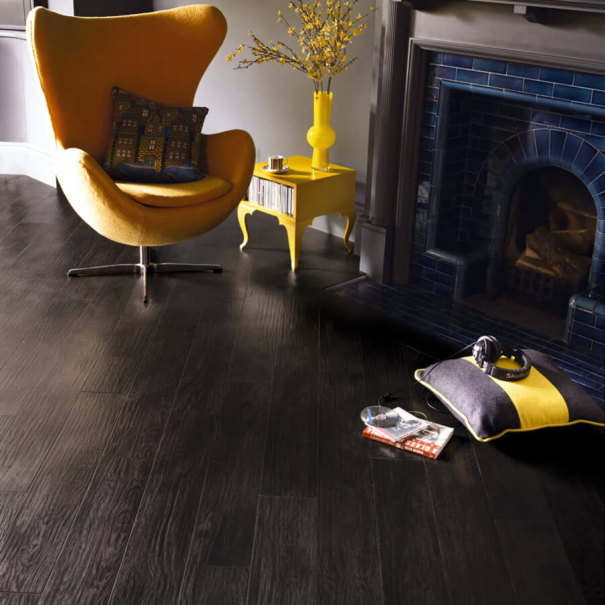 Karndean Art Select Midnight Oak HC06 - Image 3