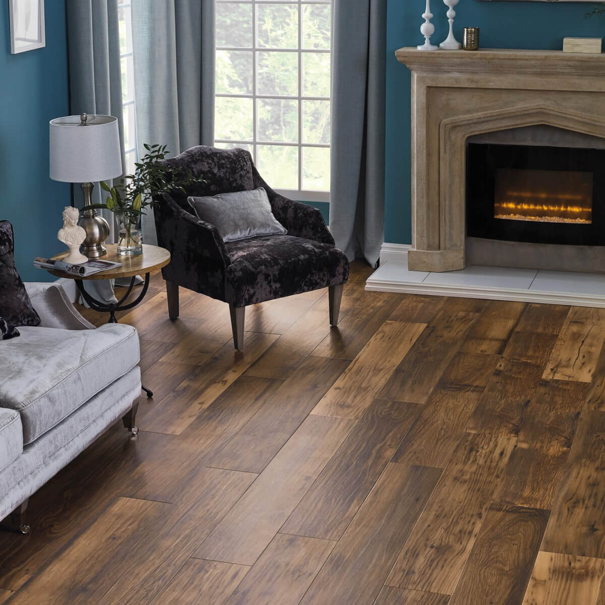 Karndean Art Select Reclaimed Chestnut EW21 - Image 3