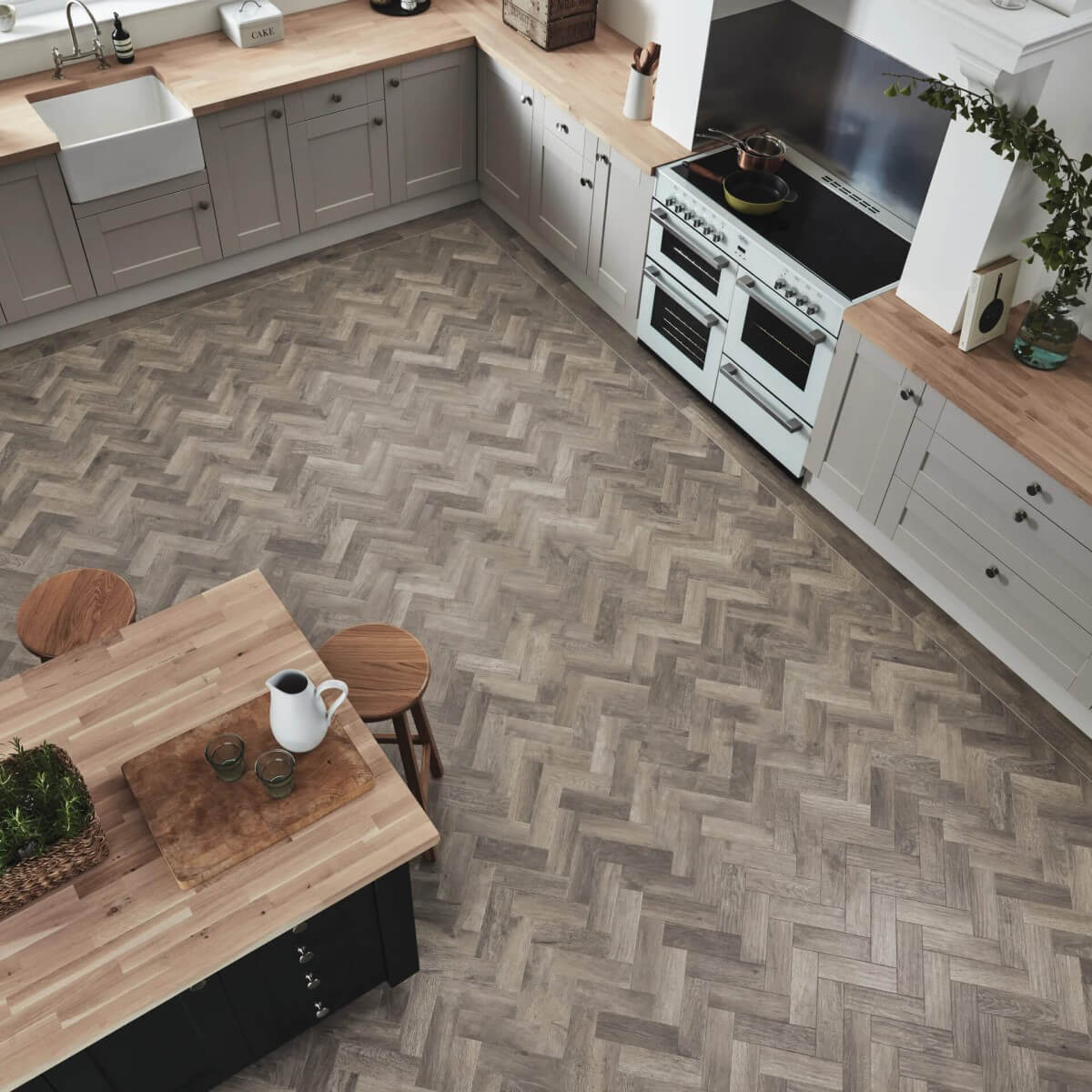Karndean Art Select Storm Oak Parquet AP07 - Image 3