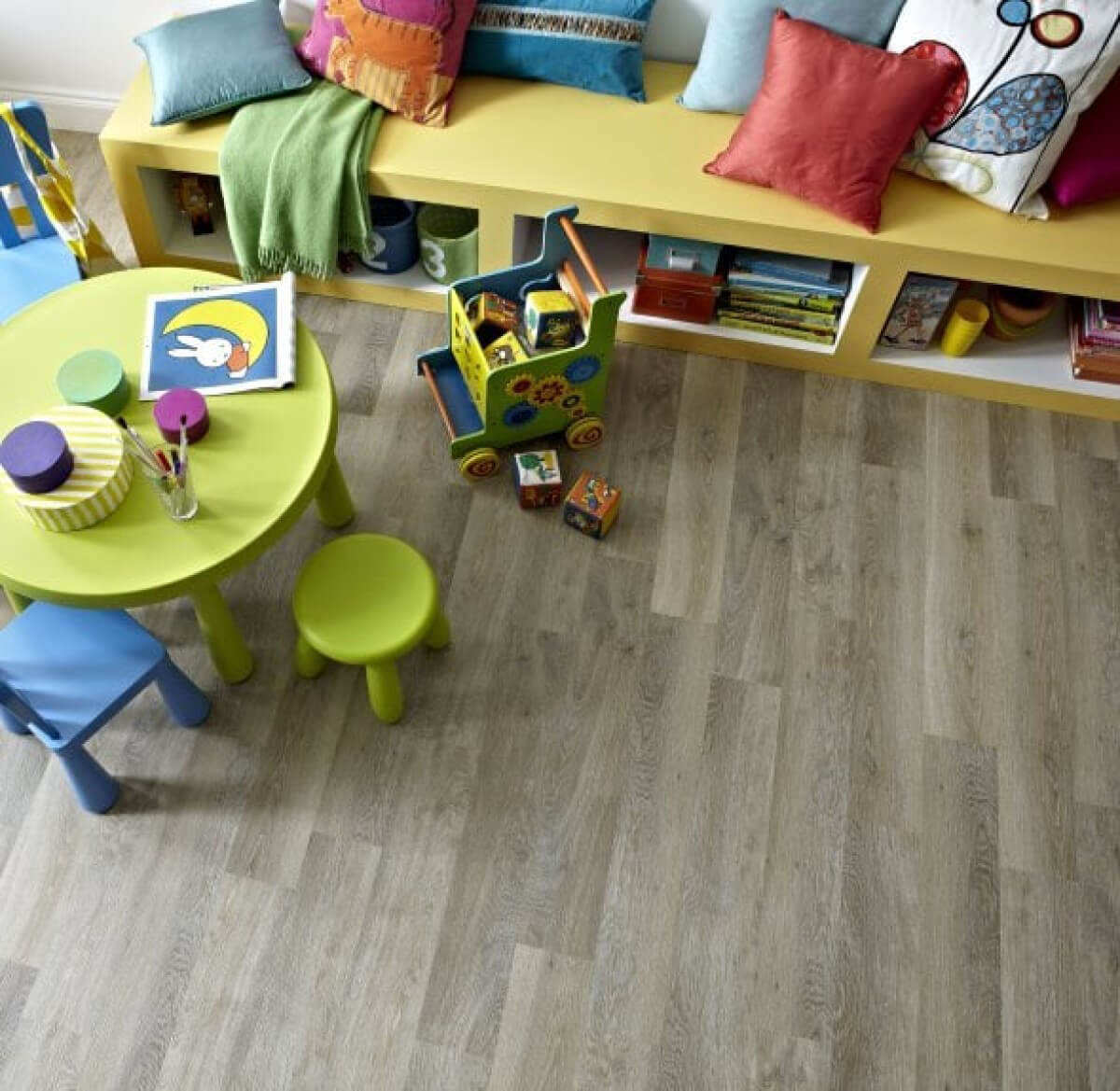 Karndean Knight Tile Gluedown Lime Washed Oak KP99 - Image 2