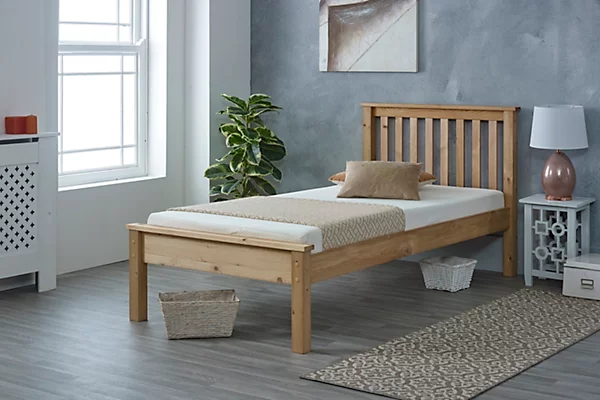 4'6" Double, Dorset Bed Frame , Solid Brazilian Pine wood, Waxed - Image 3